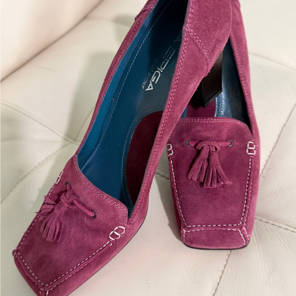 Via Spiga Fuchsia Suede Tassel Heels